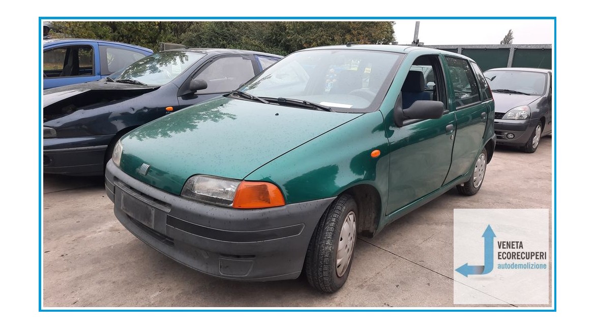 FIAT PUNTO 1a Serie  del 1998 parti usate e ricambi - Tipo Motore 176B2000