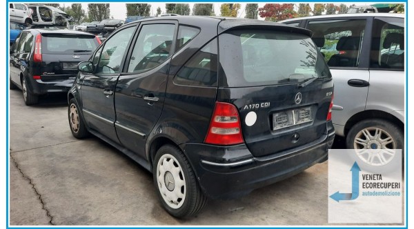 MERCEDES-BENZ Classe A W168 del 2001 parti usate e ricambi - Tipo Motore 668942