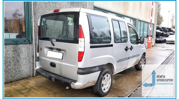 FIAT DOBLO' 2W del 2004 parti usate e ricambi - Tipo Motore 188A9000
