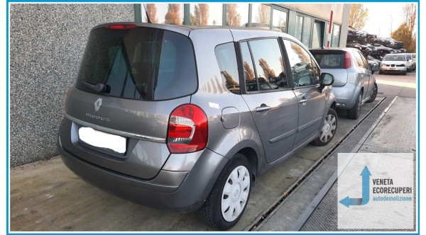 RENAULT MODUS 2a Serie  del 2010 parti usate e ricambi - Tipo Motore D4FD7