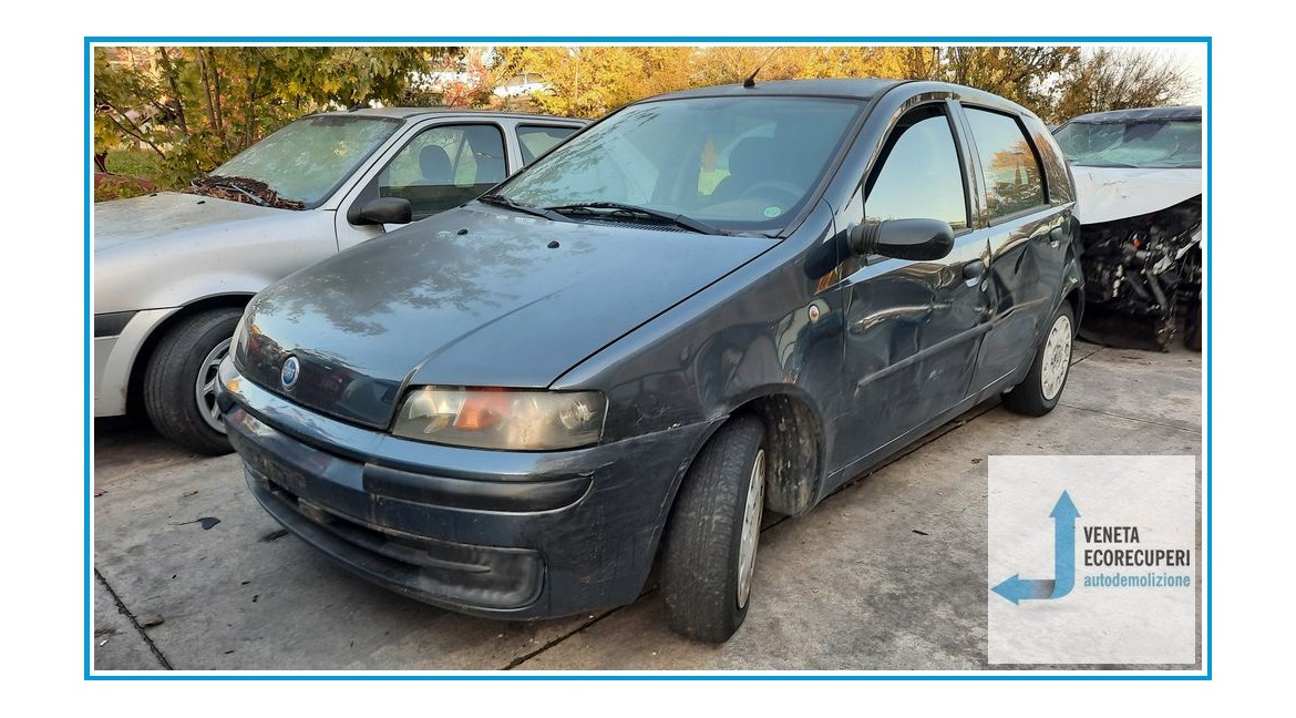 FIAT PUNTO 1N/1P del 2002 parti usate e ricambi - Tipo Motore 188A4000