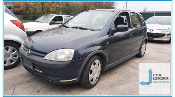 OPEL CORSA X01 del 2002 parti usate e ricambi - Tipo Motore Z12XE