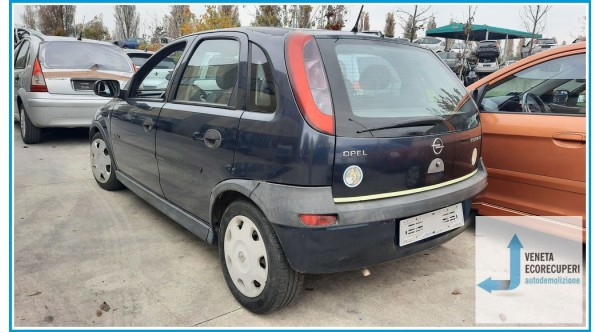 OPEL CORSA X01 del 2002 parti usate e ricambi - Tipo Motore Z12XE