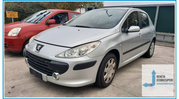 PEUGEOT 307  del 2006 parti usate e ricambi - Tipo Motore 9HZ