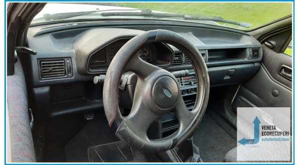 FORD FIESTA 2a Serie  del 1993 parti usate e ricambi - Tipo Motore J6B