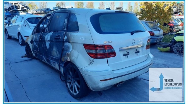 MERCEDES-BENZ Classe B T245 del 2007 parti usate e ricambi - Tipo Motore 640940