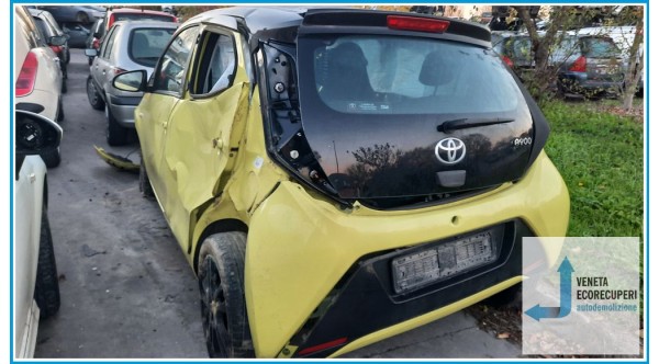 TOYOTA AYGO 2a Serie  del 2017 parti usate e ricambi - Tipo Motore 1KRFE
