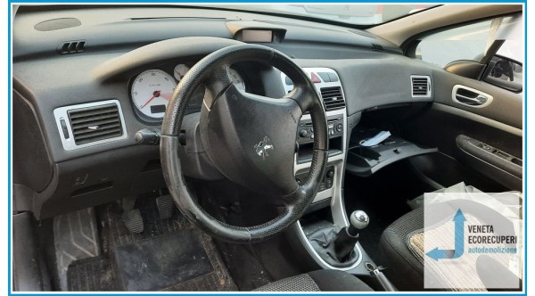 PEUGEOT 307  del 2007 parti usate e ricambi - Tipo Motore 9HX