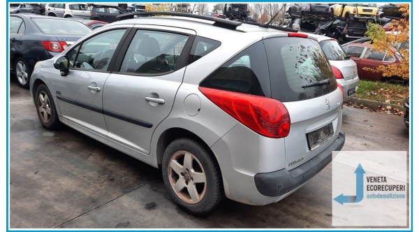 PEUGEOT 207  del 2008 parti usate e ricambi - Tipo Motore 8FS