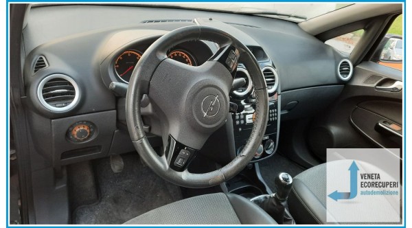 OPEL CORSA S07 del 2008 parti usate e ricambi - Tipo Motore Z13DTJ