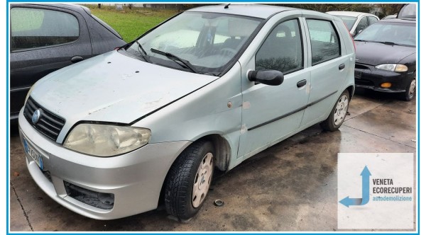 FIAT PUNTO 2U del 2004 parti usate e ricambi - Tipo Motore 188A4000