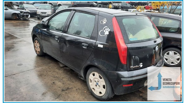 FIAT PUNTO 1N/1P del 2003 parti usate e ricambi - Tipo Motore 188A4000