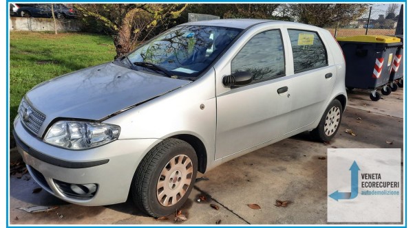 FIAT PUNTO CLASSIC 2U del 2009 parti usate e ricambi - Tipo Motore 188A4000