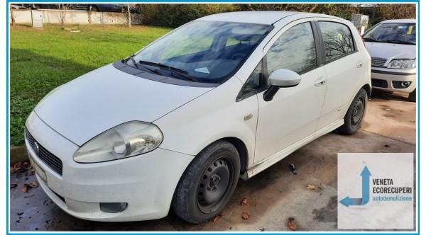 FIAT GRANDE PUNTO 2Y del 2008 parti usate e ricambi - Tipo Motore 199A3000