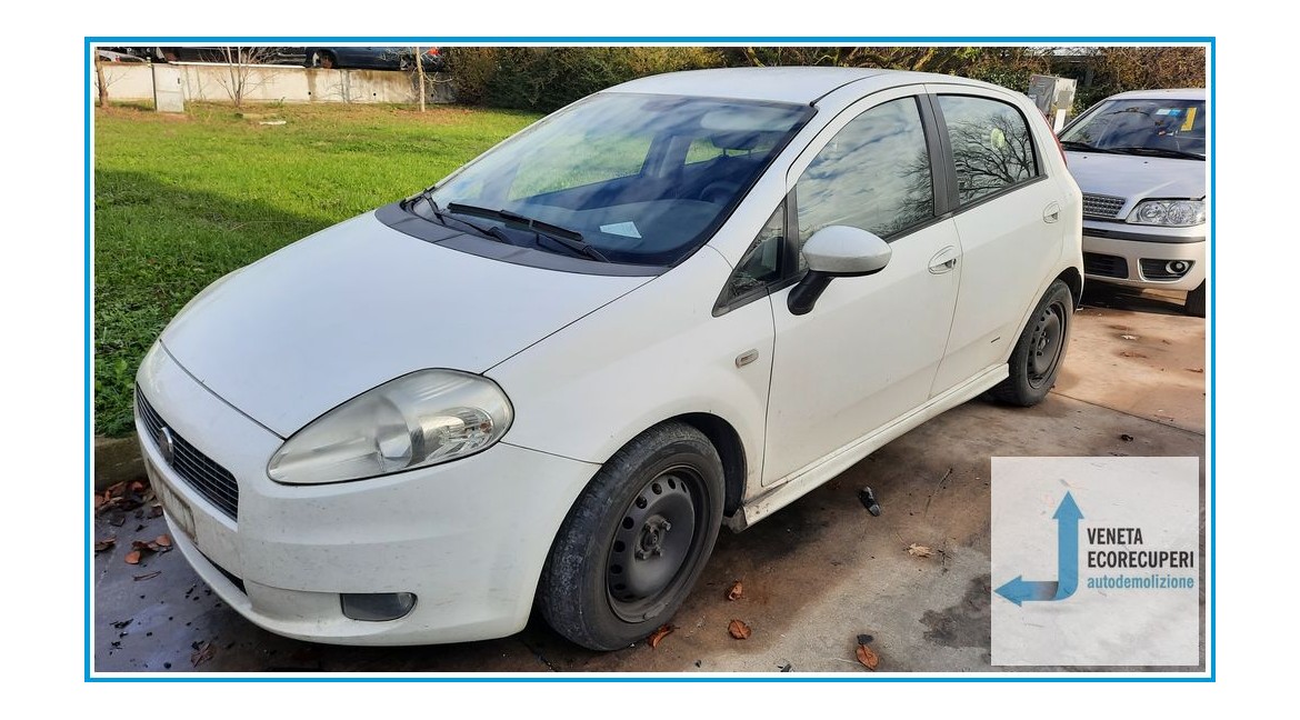 FIAT GRANDE PUNTO 2Y del 2008 parti usate e ricambi - Tipo Motore 199A3000