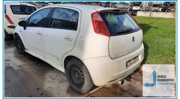 FIAT GRANDE PUNTO 2Y del 2008 parti usate e ricambi - Tipo Motore 199A3000