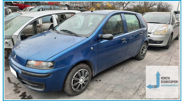 FIAT PUNTO 1N/1P del 2000 parti usate e ricambi - Tipo Motore 188A4000