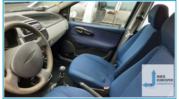 FIAT PUNTO 1N/1P del 2000 parti usate e ricambi - Tipo Motore 188A4000