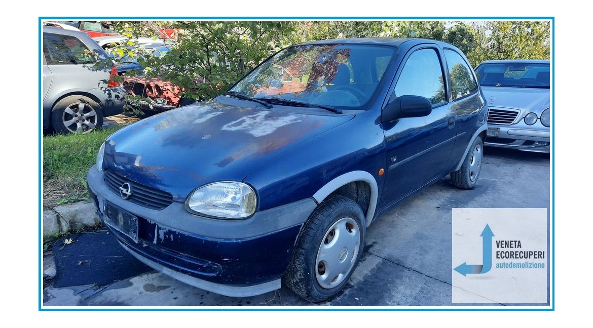 OPEL CORSA S93 del 1998 parti usate e ricambi - Tipo Motore X15TD