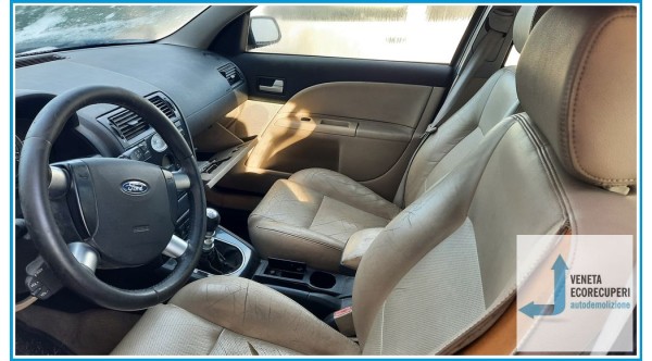 FORD MONDEO GE del 2001 parti usate e ricambi - Tipo Motore D6BA