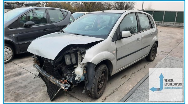 FORD FIESTA CBK del 2005 parti usate e ricambi - Tipo Motore FUJA
