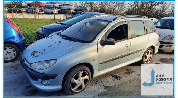 PEUGEOT 206  del 2003 parti usate e ricambi - Tipo Motore NFU