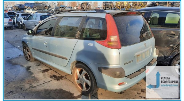 PEUGEOT 206  del 2003 parti usate e ricambi - Tipo Motore NFU