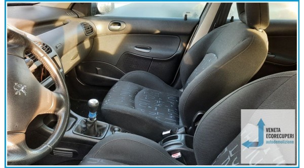 PEUGEOT 206  del 2003 parti usate e ricambi - Tipo Motore NFU