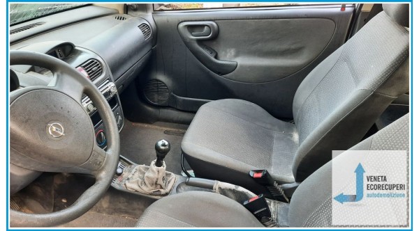 OPEL CORSA X01 del 2003 parti usate e ricambi - Tipo Motore Y17DT