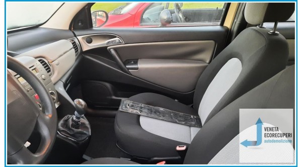 LANCIA YPSILON TE del 2003 parti usate e ricambi - Tipo Motore 188A5000