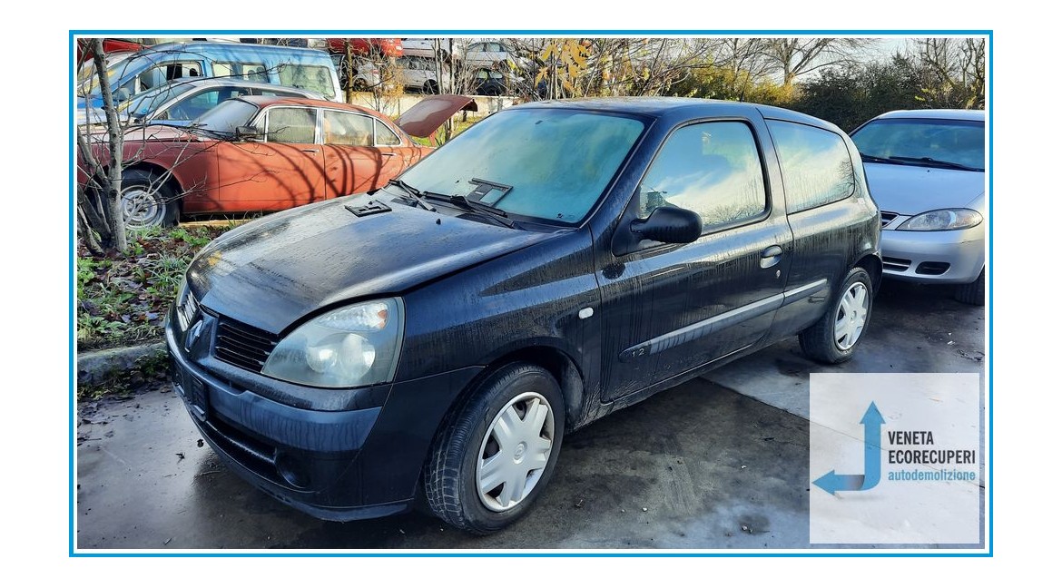 RENAULT CLIO 2a Serie  del 2006 parti usate e ricambi - Tipo Motore D7FG7