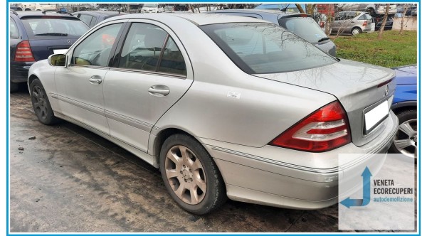 MERCEDES-BENZ Classe C W/S203 del 2004 parti usate e ricambi - Tipo Motore 646963