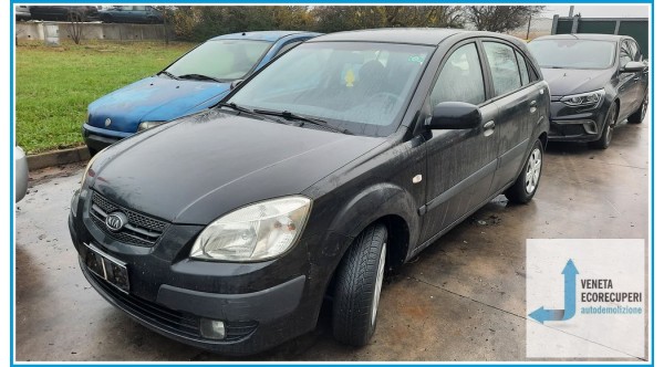KIA RIO 2a Serie  del 2006 parti usate e ricambi - Tipo Motore D4FA