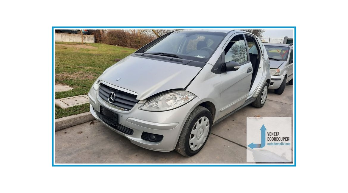 MERCEDES-BENZ Classe A W/C169 del 2004 parti usate e ricambi