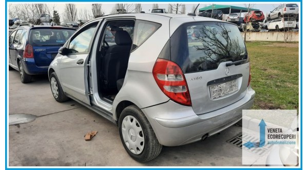 MERCEDES-BENZ Classe A W/C169 del 2004 parti usate e ricambi