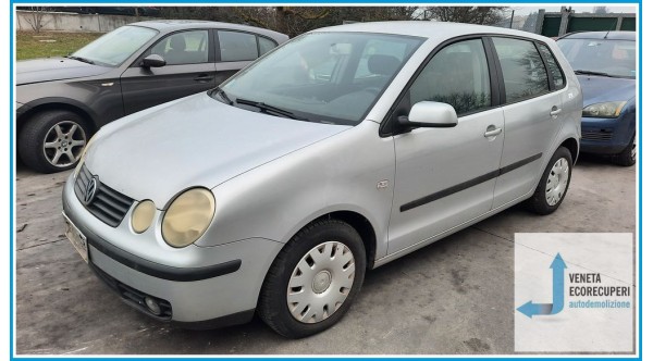 VOLKSWAGEN POLO 9N del 2004 parti usate e ricambi - Tipo Motore AZQ