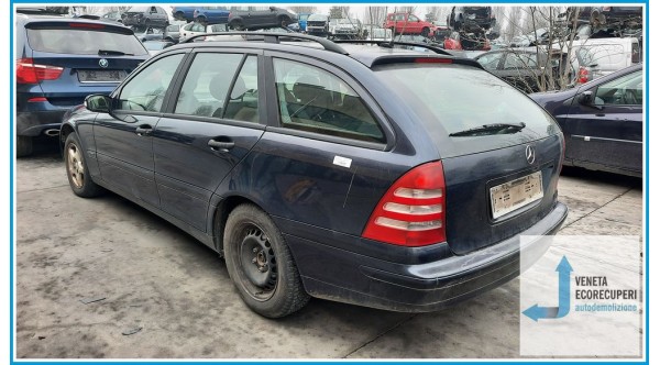 MERCEDES-BENZ Classe C W/S203 del 2005 parti usate e ricambi - Tipo Motore 611962