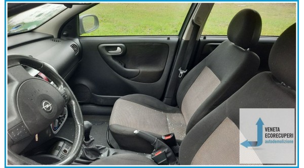 OPEL CORSA X01 del 2005 parti usate e ricambi - Tipo Motore Z12XEP