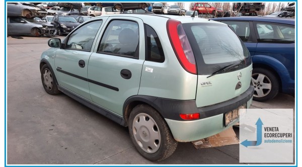 OPEL CORSA X01 del 2001 parti usate e ricambi - Tipo Motore Z12XE