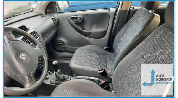 OPEL CORSA X01 del 2001 parti usate e ricambi - Tipo Motore Z12XE