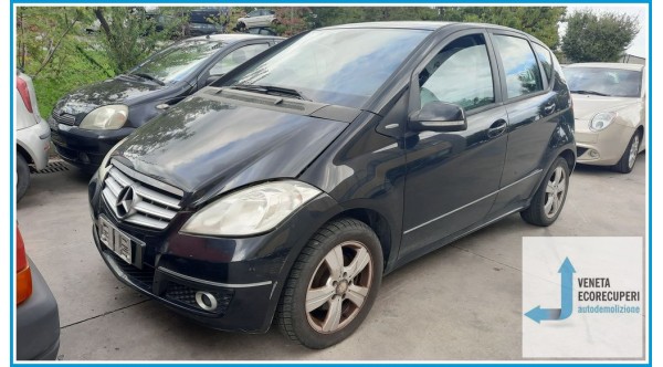 MERCEDES-BENZ Classe A W/C169 del 2009 parti usate e ricambi