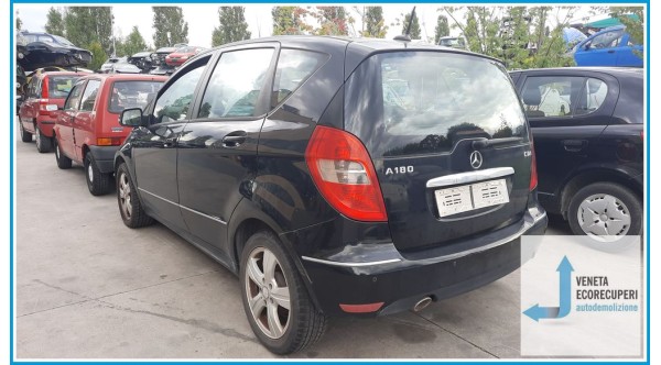 MERCEDES-BENZ Classe A W/C169 del 2009 parti usate e ricambi