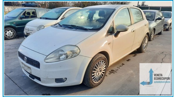 FIAT GRANDE PUNTO 2Y del 2008 parti usate e ricambi - Tipo Motore 199A3000