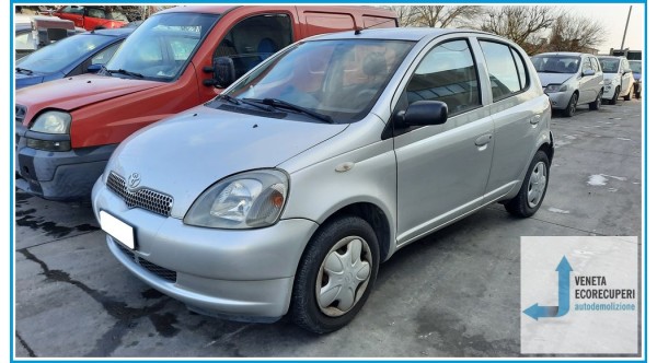 TOYOTA YARIS FRP del 2003 parti usate e ricambi - Tipo Motore 1SZFE