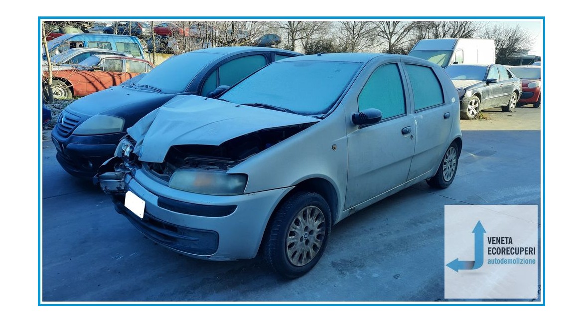 FIAT PUNTO 1N/1P del 2001 parti usate e ricambi - Tipo Motore 188A2000