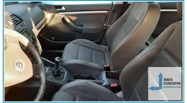 VOLKSWAGEN GOLF 1K del 2004 parti usate e ricambi - Tipo Motore BAG