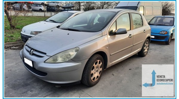PEUGEOT 307  del 2005 parti usate e ricambi - Tipo Motore 9HX
