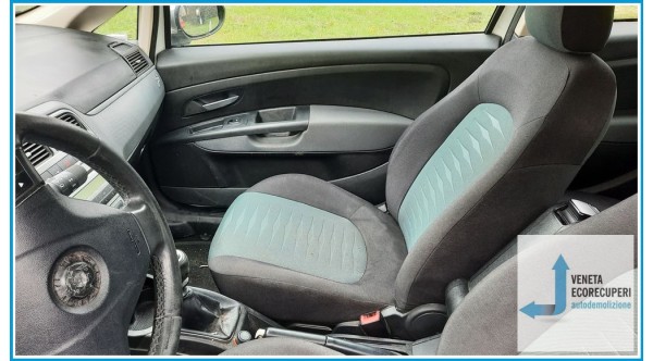 FIAT GRANDE PUNTO 4C del 2009 parti usate e ricambi - Tipo Motore 350A1000