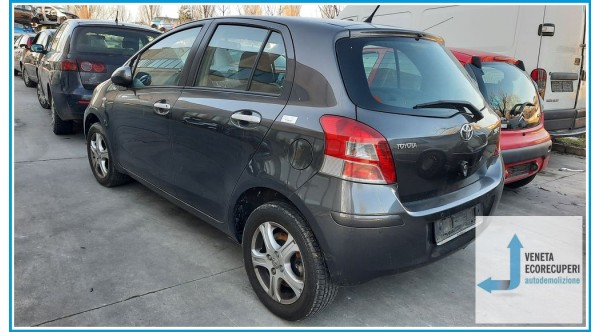 TOYOTA YARIS  del 2010 parti usate e ricambi - Tipo Motore 1NRFE