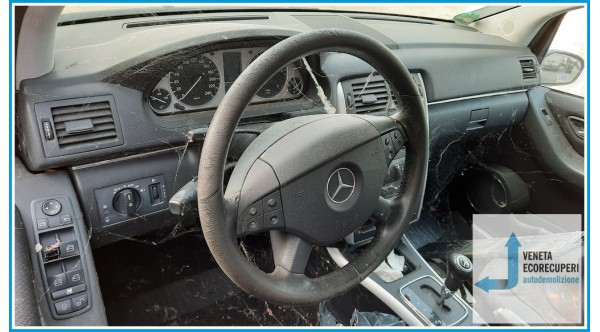 MERCEDES-BENZ Classe B T245 del 2008 parti usate e ricambi